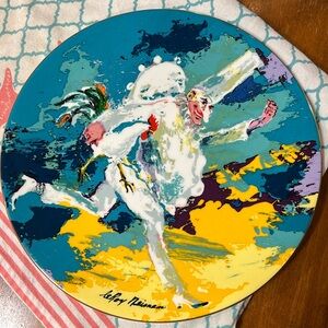 Punchinello Collectors International by Royal Doulton number 4144 Rare find